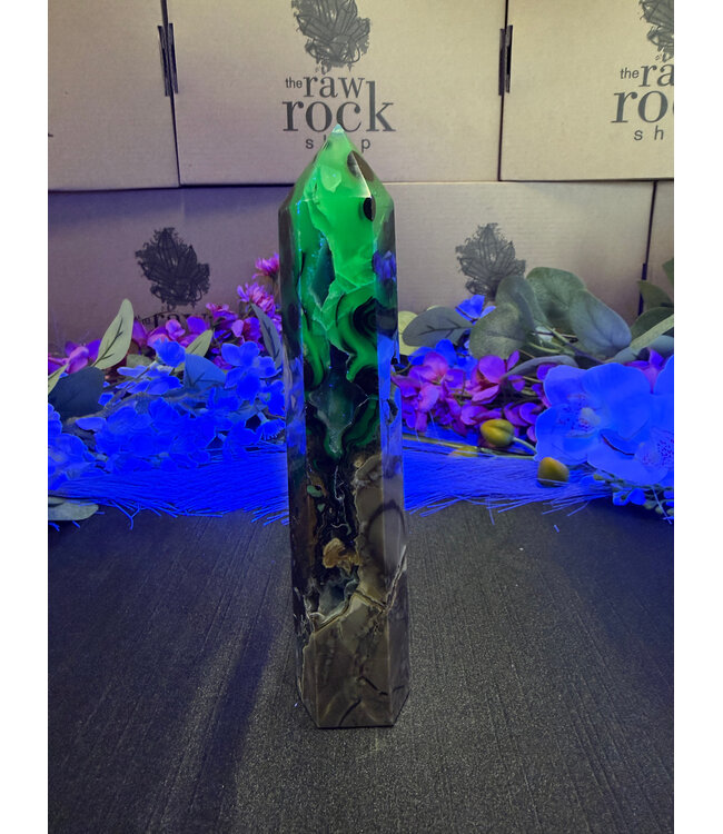 Fluorescent Agate Tower #24, 314gr