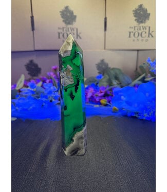 Fluorescent Agate Tower #20, 358gr