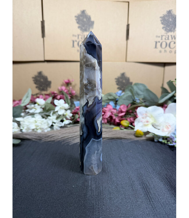 Fluorescent Agate Tower #44, 272gr