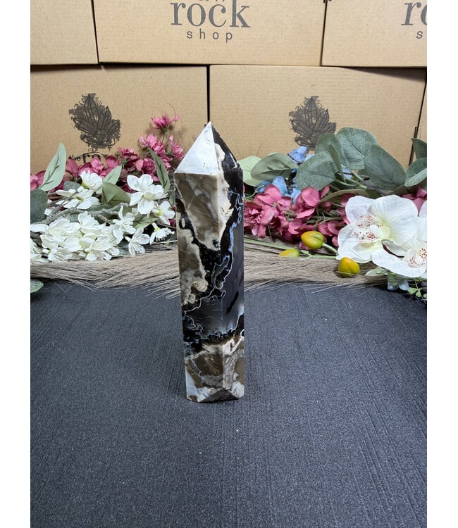 Fluorescent Agate Tower #11, 230gr