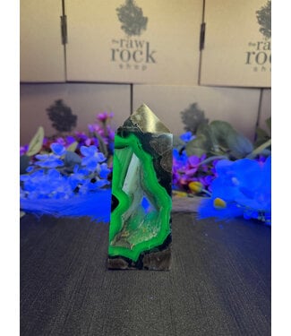 Fluorescent Agate Tower #8, 376gr