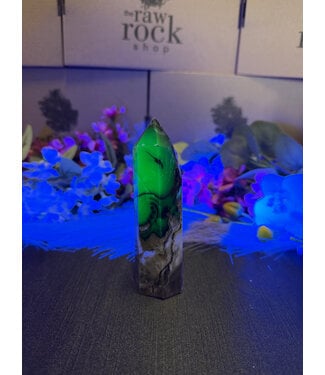 Fluorescent Agate Tower #3, 212gr