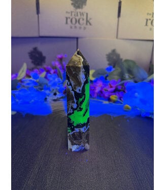 Fluorescent Agate Tower #11, 230gr