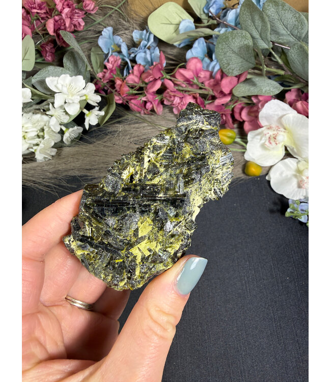 Raw Epidote Specimen #23, 158gr