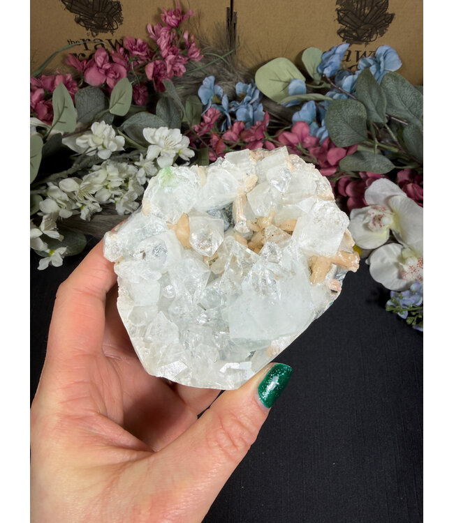 Apophyllite Specimen #1710, 410gr