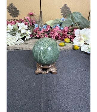 Nephrite Sphere #8, 406gr, 64.1mm