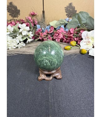 Nephrite Sphere #7, 386gr, 63.2mm