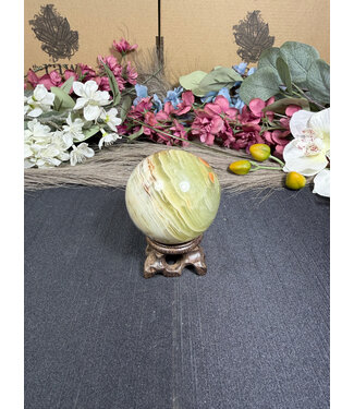 Green Banded Onyx Sphere #8, 252gr, 55.9mm