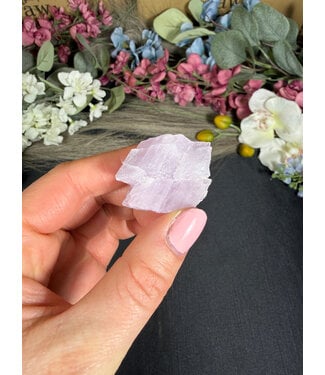 Rough Kunzite Piece #209, 28.32gr