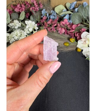 Rough Kunzite Piece #213, 10.07gr