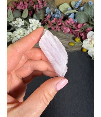 Rough Kunzite Piece #211, 29.59gr