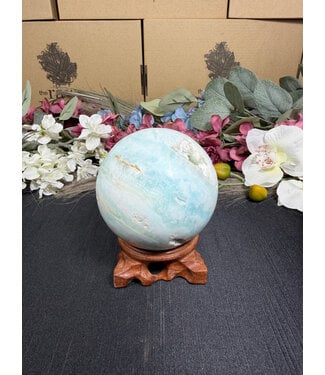 Caribbean Calcite Sphere #8, 730gr, 80.5mm