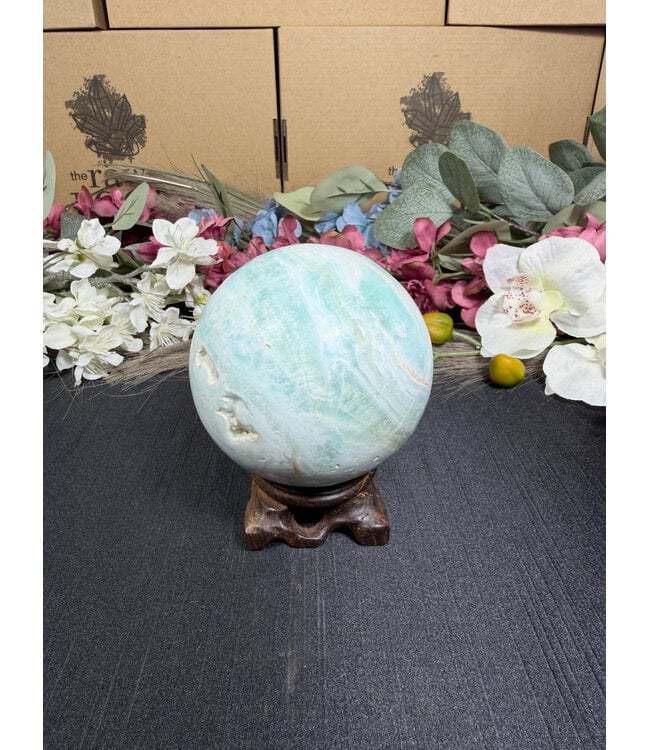 Caribbean Calcite Sphere #6, 760gr, 80.6mm
