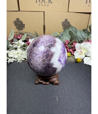 Chevron Amethyst Sphere #5, 1352gr, 99.2mm