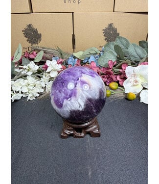 Chevron Amethyst Sphere #1, 842gr, 84.9mm