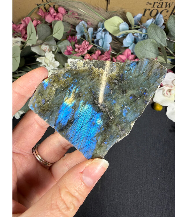 Labradorite Freeform Rough and Polished #143, 80gr