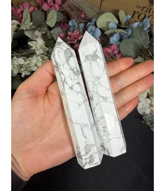 Howlite Point, Size XX-Large [125-149gr]