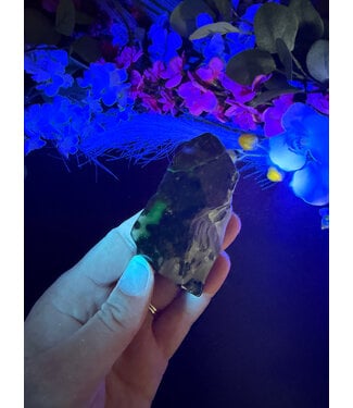 Fluorescent Agate Freeform #93, 78.26gr