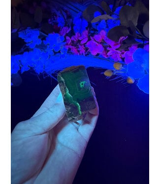 Fluorescent Agate Freeform #78, 81.48gr
