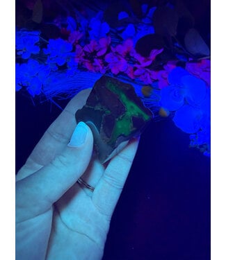 Fluorescent Agate Freeform #42, 72.91gr