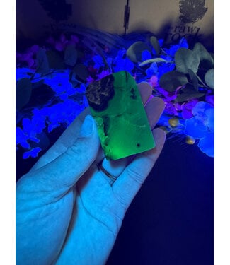 Fluorescent Agate Freeform #19, 71.16gr