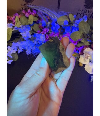Fluorescent Agate Freeform #2, 40.76gr