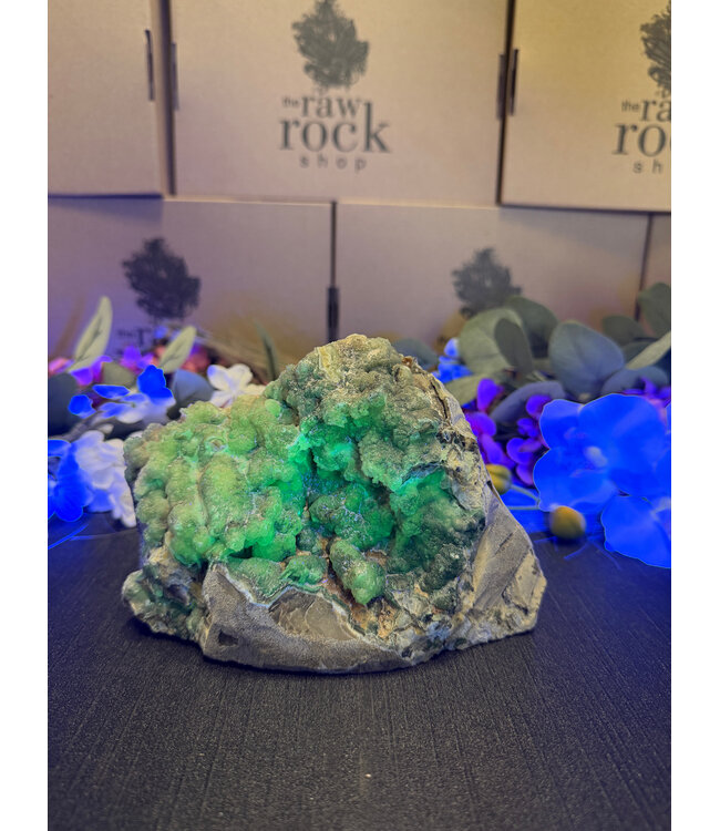 Raw Fluorescent Agate Cut Base #4, 1154gr