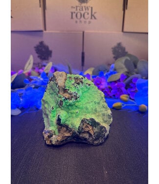 Raw Fluorescent Agate Cut Base #3, 800gr