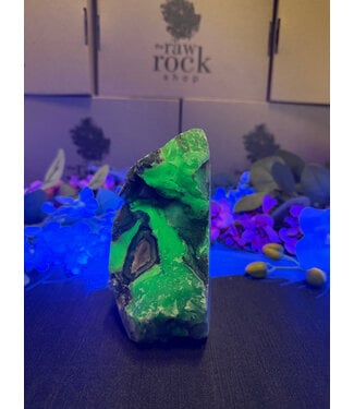 Raw Fluorescent Agate Cut Base #2, 1050gr