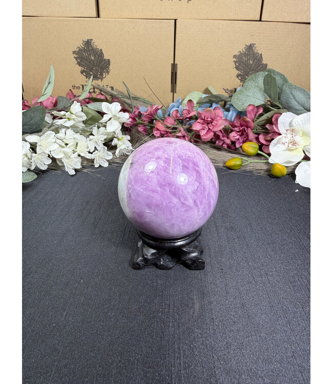 Kunzite Sphere #7, 69.7mm, 568gr