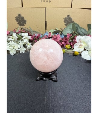 Rose Quartz Sphere #14, 78.4mm, 670gr