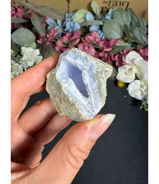 Blue Lace Agate Raw Geode #689, 92gr