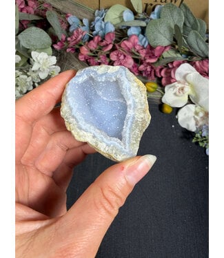 Blue Lace Agate Raw Geode #694, 84gr