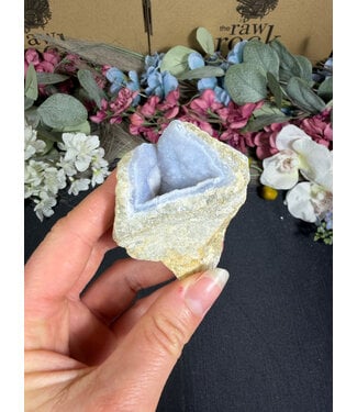 Blue Lace Agate Raw Geode #703, 106gr
