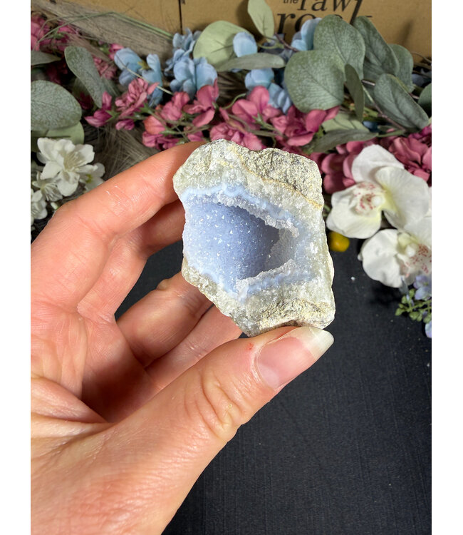 Blue Lace Agate Raw Geode #699, 94gr