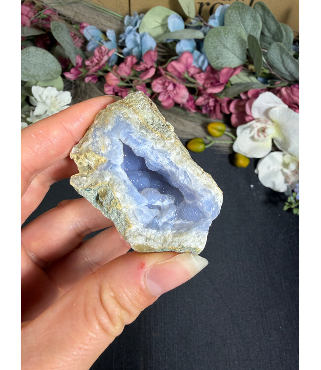 Blue Lace Agate Raw Geode #693, 84gr
