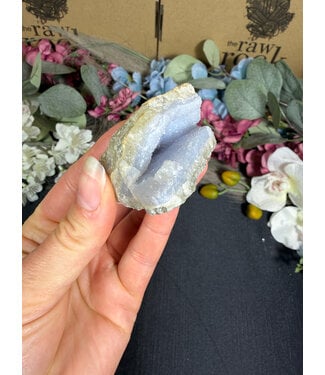 Blue Lace Agate Raw Geode #680, 74gr