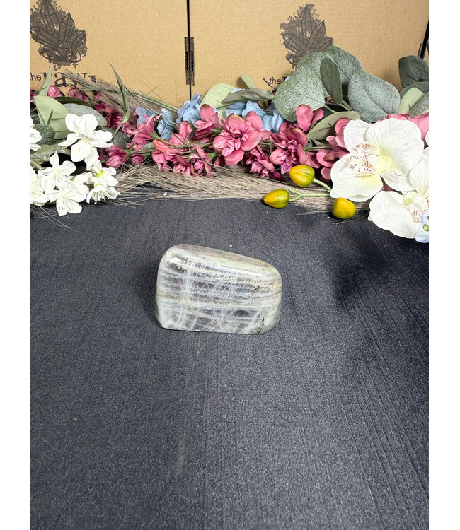 Labradorite Freeform #164, 140gr