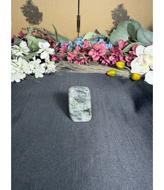 Labradorite Freeform #158, 80gr