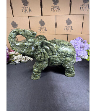 Green Jade Elephant #1, 18.6kg
