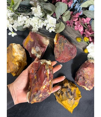 Rough Mookaite Jasper Size 7 [600-699gr]