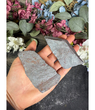 Rough Hematite Size 3 [200-299gr]