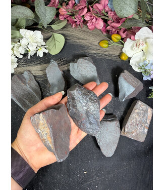 Rough Hematite Size 4 [300-399gr]