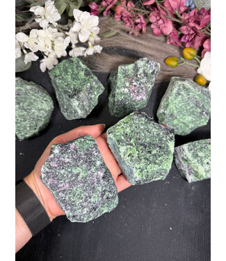 Rough Ruby Zoisite Size 5 [400-499gr]