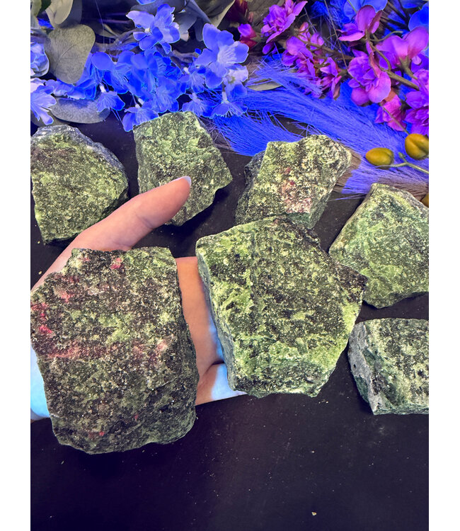 Rough Ruby Zoisite Size 5 [400-499gr]