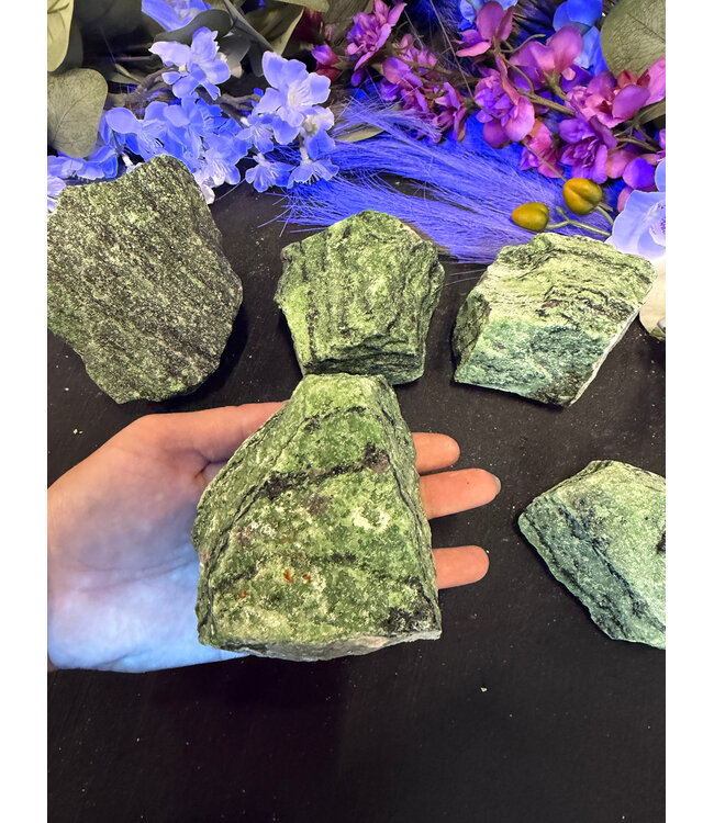Rough Ruby Zoisite Size 8 [700-799gr]
