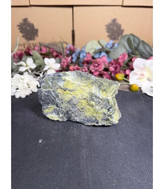 Rough Serpentinite #18, 1112gr