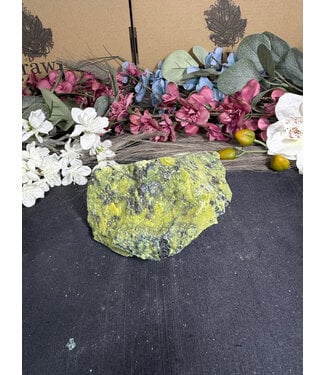 Rough Serpentinite #7, 852gr