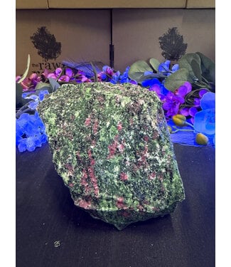 Rough Ruby Zoisite #8, 2906gr