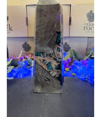 Fluorescent Agate Tower #75, 3222gr